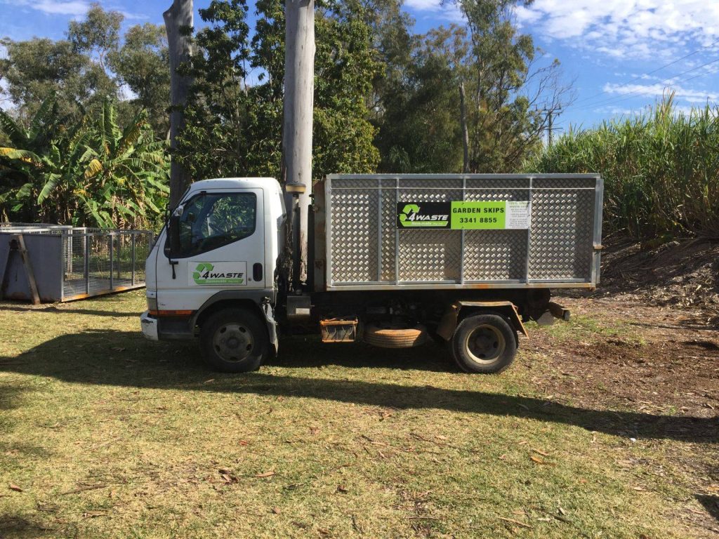 garden skip bin