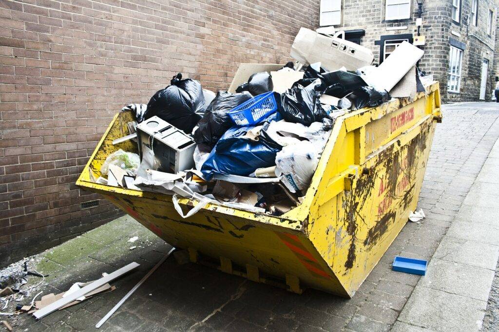 5 mistakes people make with hiring a skip bin