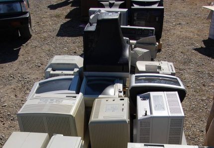 Battle Australia’s E-Waste Problem with 4 Waste Walk-In Skip Bins